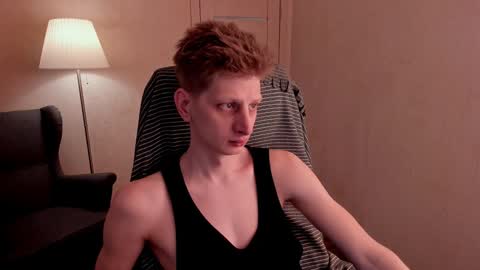 Snapshot of slim_andy chatting on January 31, 7:29 am Andy online show from January 31, 7:29 am