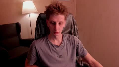 Snapshot of slim_andy chatting on December 26, 6:30 am Andy online show from December 26, 6:30 am