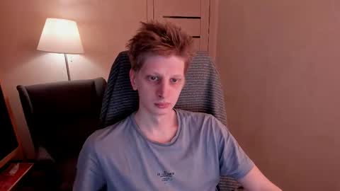 Snapshot of slim_andy chatting on February 28, 7:15 am Andy online show from February 28, 7:15 am