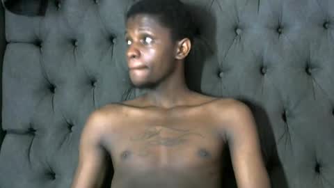 Snapshot of slim_long01 chatting on January 5, 11:48 am slim long01 online show from January 5, 11:48 am