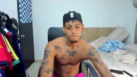 slim_master12 online show from December 18, 9:33 pm