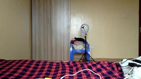 Skillibengisaadboy online show from April 28, 7:13 am