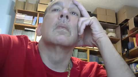 Snapshot of sluttyslave81 chatting on December 19, 8:24 am sluttyslave81 online show from December 19, 8:24 am