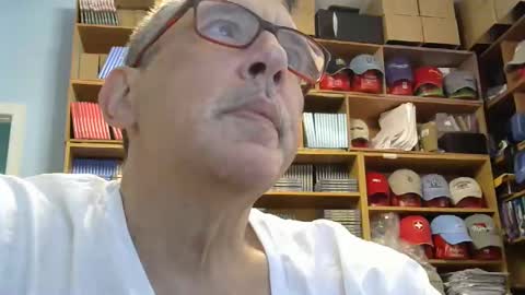 Snapshot of sluttyslave81 chatting on September 17, 3:02 pm sluttyslave81 online show from September 17, 3:02 pm