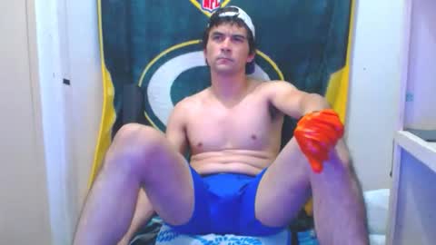 small wood21 online show from November 30, 3:36 pm