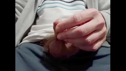 Snapshot of smallhairyuncut chatting on January 18, 9:55 pm Small Hairy Uncut online show from January 18, 9:55 pm
