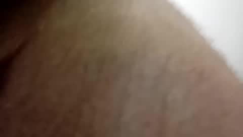 smallpackage1983 online show from December 9, 8:22 am