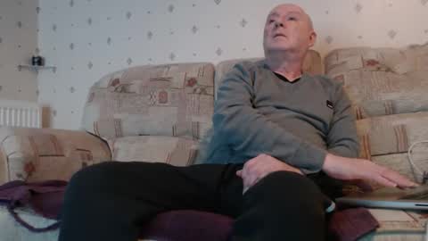 Steve online show from February 20, 7:37 pm