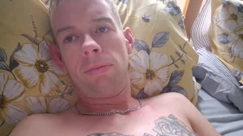 smallville456 online show from October 11, 7:12 am