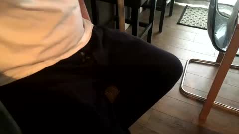 Peter Johnson online show from April 22, 10:03 pm