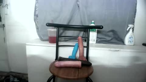 smokeme710 online show from April 8, 4:02 am