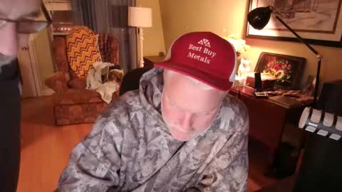 smokymountanman online show from December 17, 4:31 am