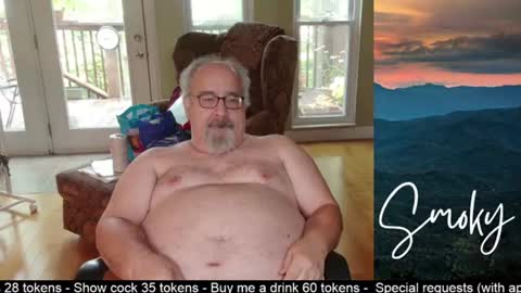 smokymountanman online show from June 12, 5:44 pm