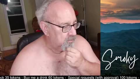 smokymountanman online show from April 22, 1:23 am