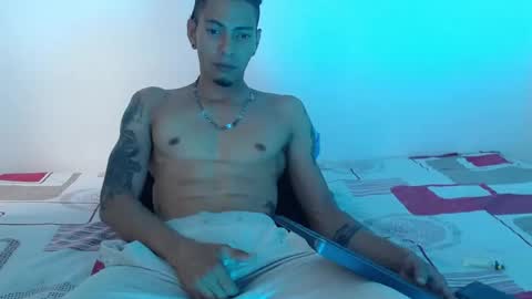 Daniel Aston online show from September 12, 7:36 pm