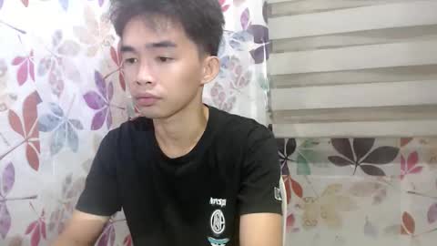 smooth3218 online show from February 18, 4:04 pm