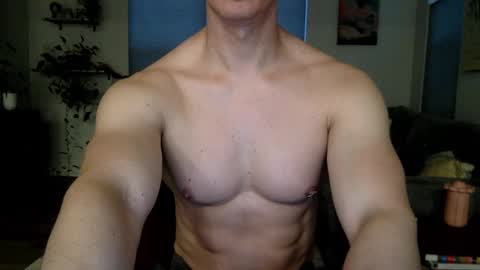 SmoothFlexibleMuscle online show from January 7, 3:22 pm