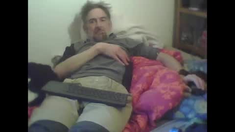 Mark online show from December 5, 7:38 am