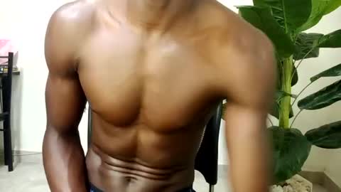 papi online show from February 4, 9:32 pm