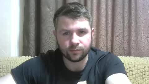 Snapshot of snowyqred chatting on December 26, 12:05 pm Arthur online show from December 26, 12:05 pm