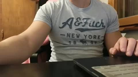 luca -   online show from February 5, 8:57 pm