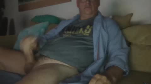 Snapshot of soldierdoc chatting on September 16, 9:43 am soldierdoc online show from September 16, 9:43 am