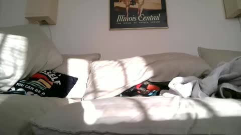 Snapshot of solidsnake992 chatting on October 9, 9:41 pm solidsnake992 online show from October 9, 9:41 pm