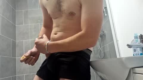 soloj13 online show from October 5, 8:29 am