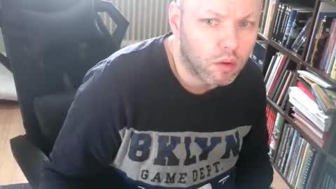 Tom online show from February 15, 12:35 pm