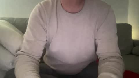 soumisanal2013 online show from February 28, 4:39 pm