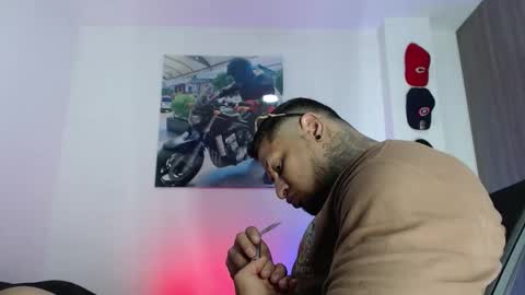 soy_apolo online show from January 7, 2:05 am