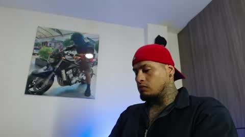 soy_apolo online show from June 19, 3:17 pm