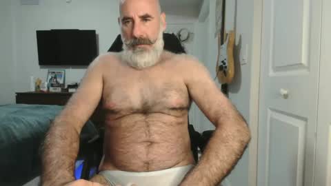 Snapshot of soyelpoti79 chatting on March 9, 11:46 pm WhiteWolfFL online show from March 9, 11:46 pm