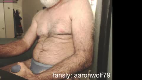 Snapshot of soyelpoti79 chatting on September 20, 1:44 pm WhiteWolfFL online show from September 20, 1:44 pm