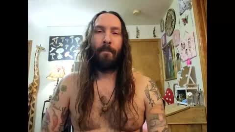 spacedick117 online show from March 18, 6:55 pm