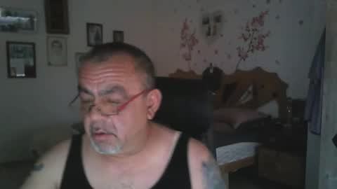 Snapshot of spektor1389 chatting on February 14, 5:30 am spektor1389 online show from February 14, 5:30 am