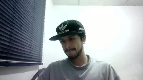 sperm_donor94 online show from October 8, 2:49 am