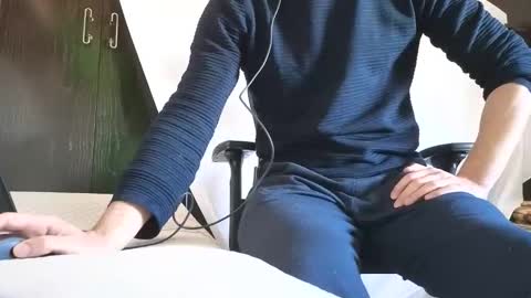 Marco. When Im offline you can view premium content in bio online show from October 9, 12:54 pm