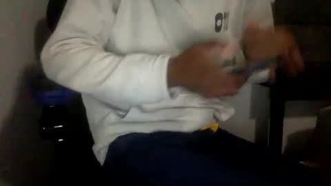 Twitter Toxiceli2 online show from November 22, 4:01 am