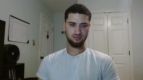 Snapshot of splash8x chatting on January 18, 10:49 pm Splash8x online show from January 18, 10:49 pm