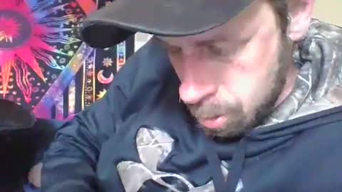 squirrelshoe99 online show from May 6, 5:46 pm