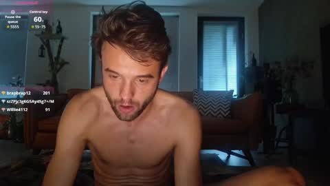 Snapshot of squirtproff chatting on September 18, 1:24 pm Squirtproff online show from September 18, 1:24 pm