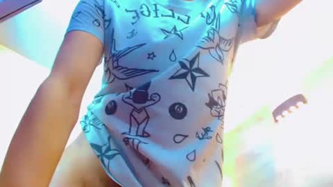 ethan online show from October 10, 3:06 pm