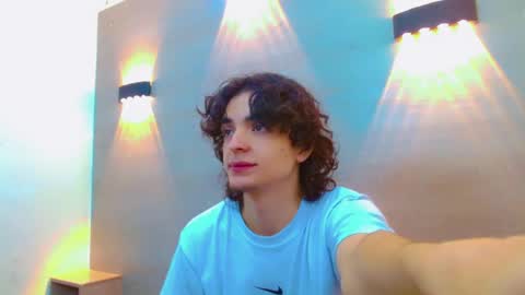 Snapshot of sr_bonnyethan chatting on October 8, 2:10 pm ethan online show from October 8, 2:10 pm