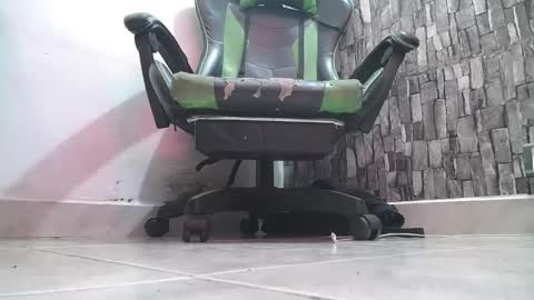 sr master cum its my old account online show from October 13, 7:31 pm