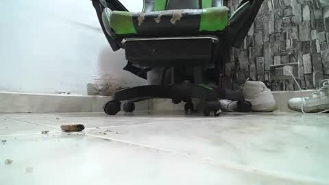 sr master cum its my old account online show from April 14, 6:07 pm