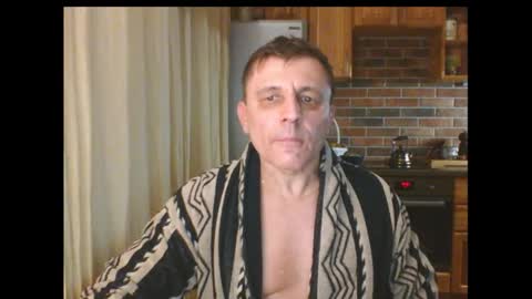 stacattoff online show from December 15, 1:13 am