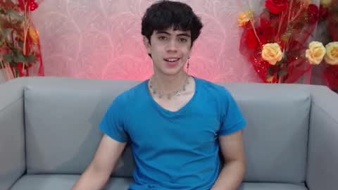 Snapshot of star_boyx chatting on September 17, 9:05 pm star_boyx online show from September 17, 9:05 pm