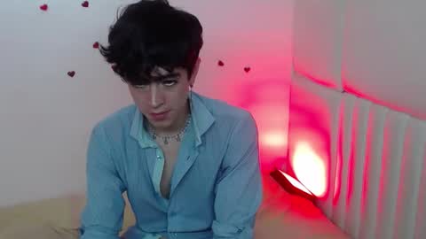 Snapshot of star_boyx chatting on September 10, 8:29 pm star_boyx online show from September 10, 8:29 pm