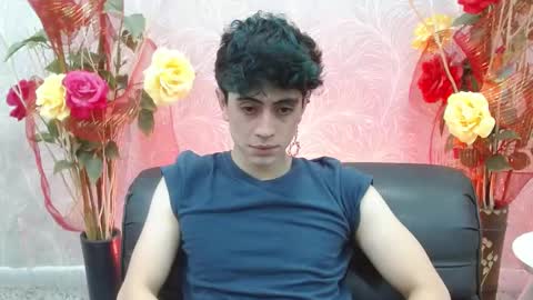 Snapshot of star_boyx chatting on March 12, 8:10 pm star_boyx online show from March 12, 8:10 pm